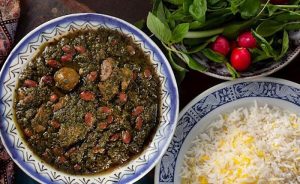 قورمه سبزی